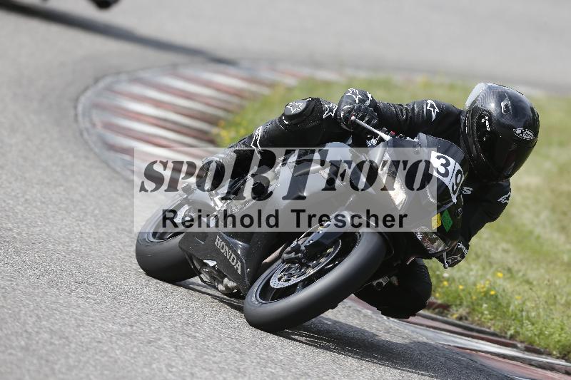 /23 07.06.2025 TZ Motorsport ADR/39